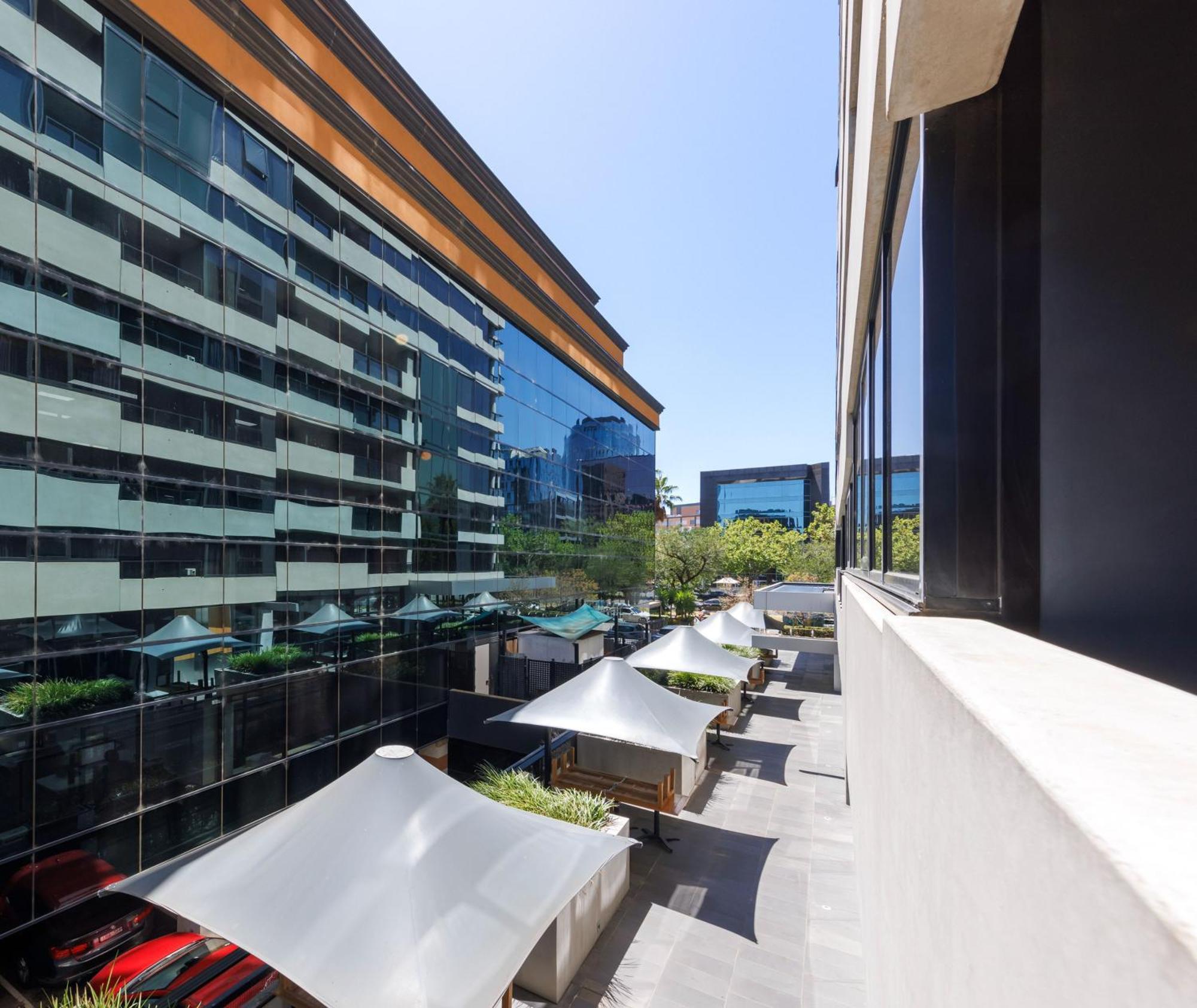 Oaks Melbourne St Kilda Road Hotel Eksteriør bilde